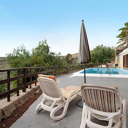 בית נופש Casa El Drago Arico